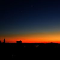 Anochece en Granada – Elvira López Lorca
