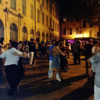 Baile en la plaza – Montana Mosby (EEUU)