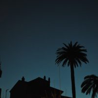 Crepúsculo en Calle Obispo Hurtado – Michael Charboneau
