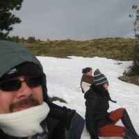 Jugando con la Nieve en la Sierra – Eduardo Chaves Barboza (Costa Rica)