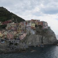 Pueblo junto al mar – Alison Peters (EEUU)