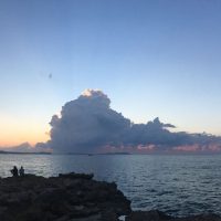 Puesta de sol en la isla de Ibiza – Julia Dolejsi (EEUU)