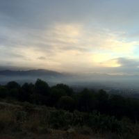 Puesta del sol durante Trekking cerca La Alhambra – Madelene Karlsson (Suecia)