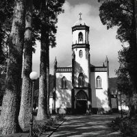 Sombras y soledad – Maliha Ashra