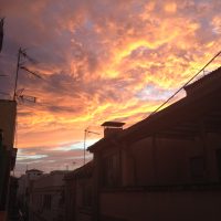 Puesta del sol sobre las calles de Granada – Montana Mosby (EEUU)