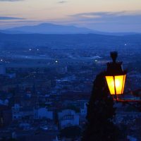una vista por la noche desde el Carmen de los Rodriquez Acosta – Olivia Jenkins